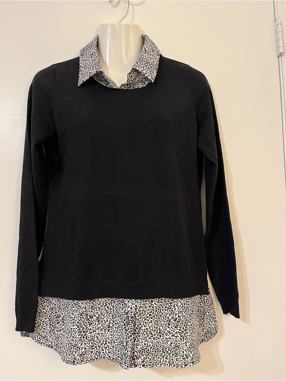 Adrianna Papell Black Layered Sweater Top with Printed Collar and Hem